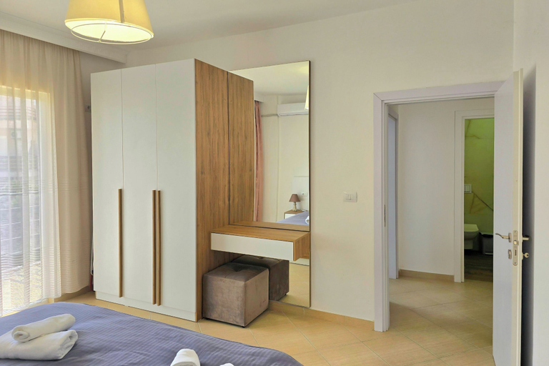 Bedroom 4, Happy Stay Qerret Apartments, Kavajës