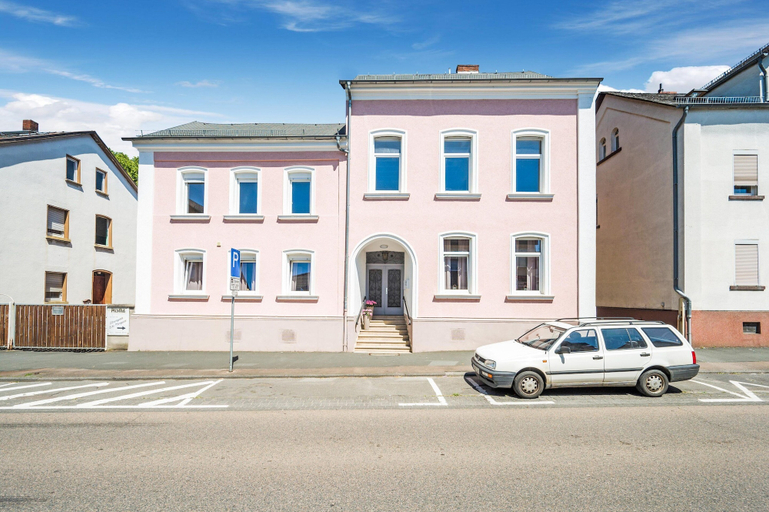 Primary image