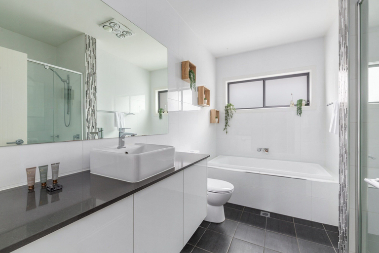 Bathroom 4, Bright Family Home in Rydalmere With Yard & BBQ, Sydney