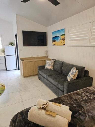 Living area, Villa La Sini Yeppoon, Livingstone - Pt B