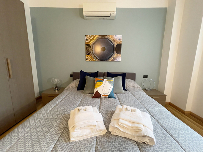 Room 4, Candiani F1 Bilocale, Milano