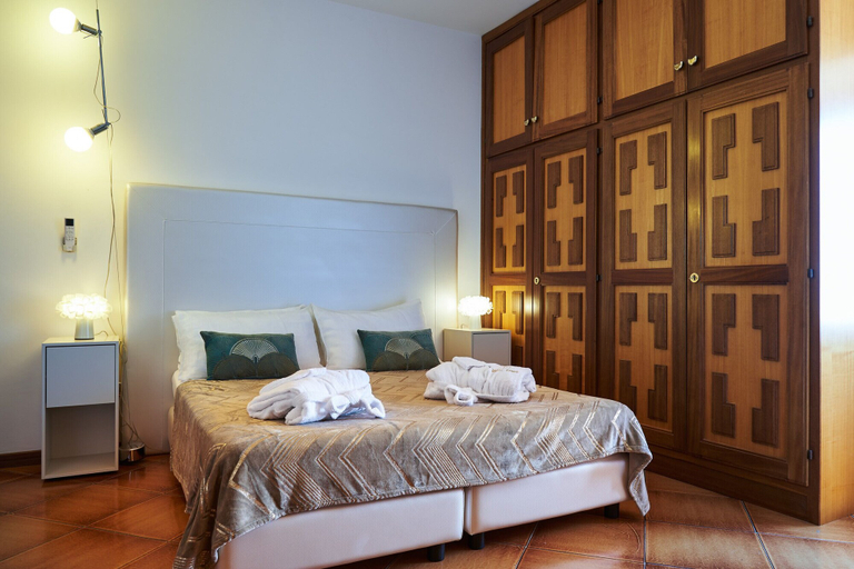 Room 2, Villa Favara Charming Luxury Retreat With Private Pool, Salerno