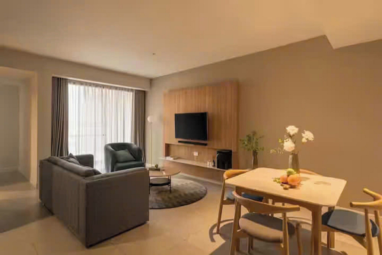 Room 2, Zenith Luxstay Everich Infinity Resident, District 5