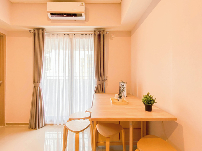 Room 3, Well Furnished 3Br At Apartment Meikarta, Cikarang