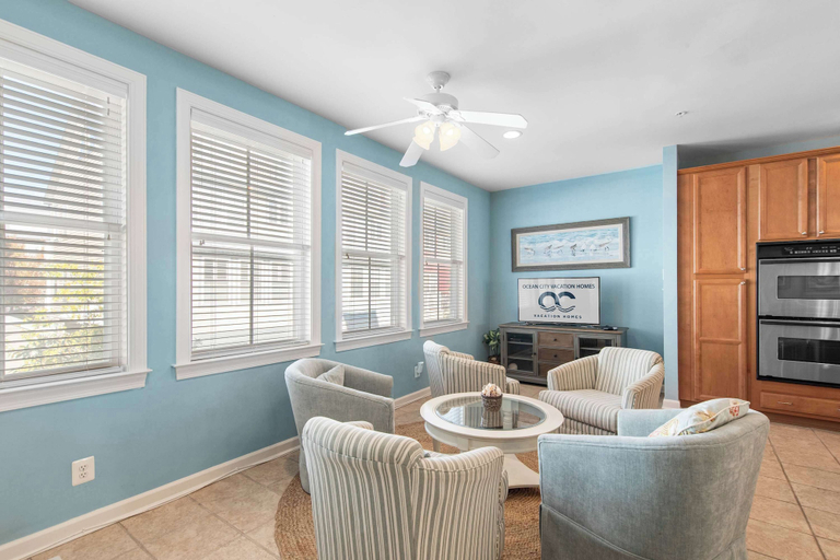 Interior 5, 44 Sunset Island Dr, Worcester