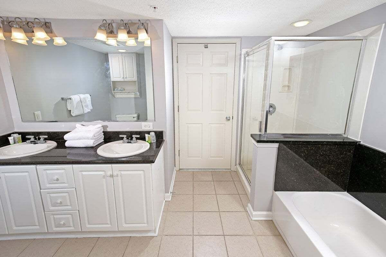 Interior 4, Yacht Club 2-704, Horry