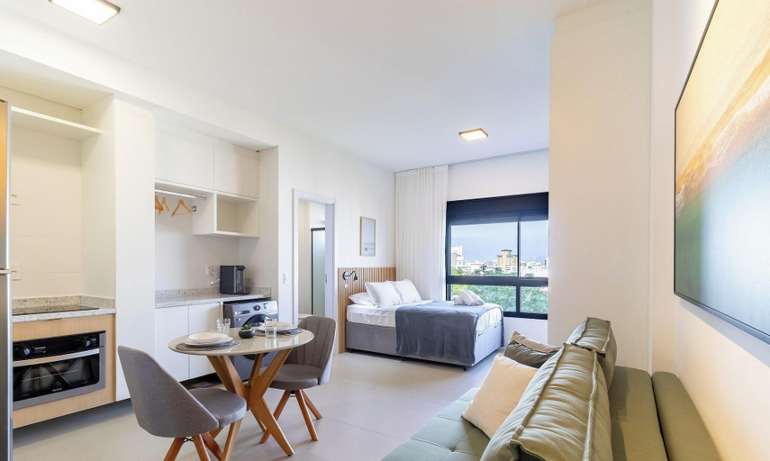 Others 5, Relaxing and Complete Stay in a Building With Pool VPD, Florianopolis