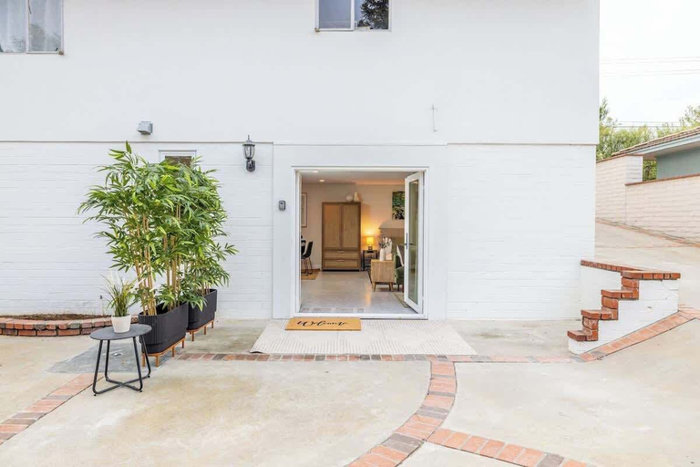Room 2, Brand New Studio in Carlsbad, San Diego