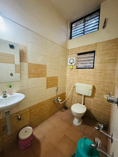 Bathroom 3, Hotel A1, Amravati