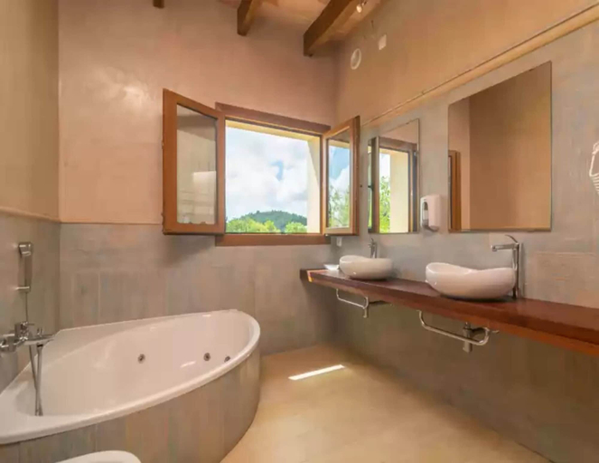 Bathroom 4, S'albarcoquer - Villa With Private Pool In S'horta, Baleares