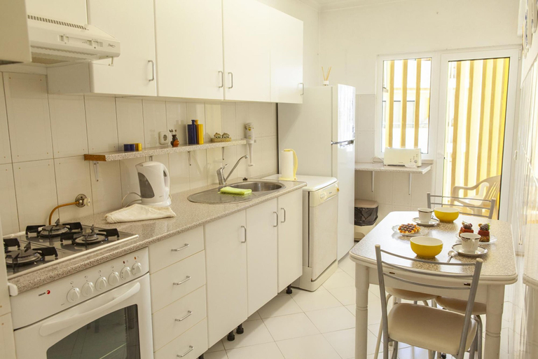 Room 3, A02 - Casa Topazio in Quarteira, Loulé