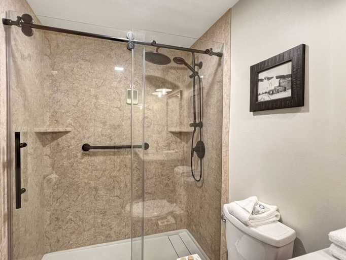 Interior 4, Mt Green 3-d10, Rutland