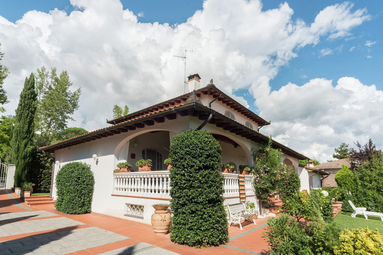 Exterior 3, Villa in Tuscany With Pool Near Certaldo, Florence