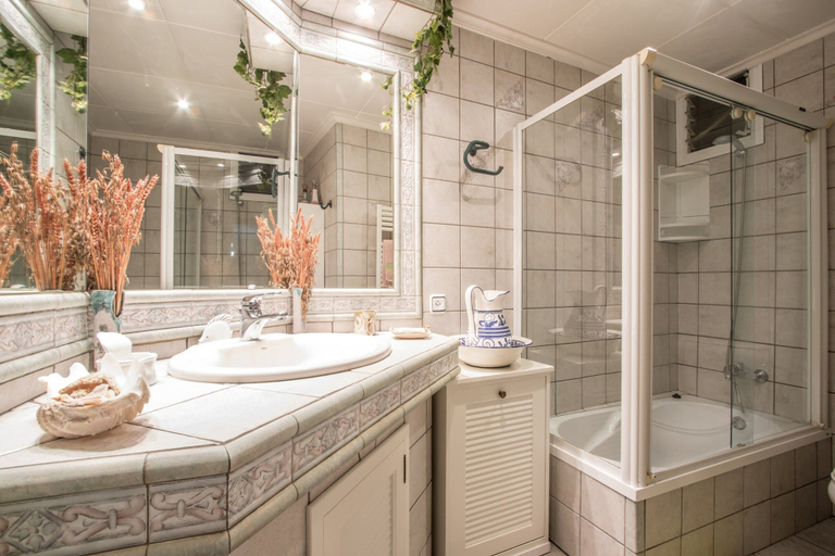 Bathroom 3, Beautiful Villa at the Heart of Playa de Palma, Baleares