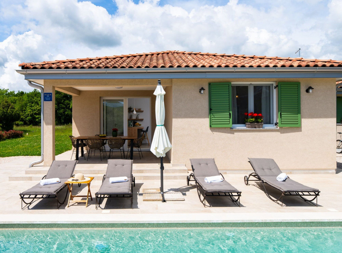 Pool 5, Holiday Home Milevoj - Three Bedroom Holiday Home, Labin