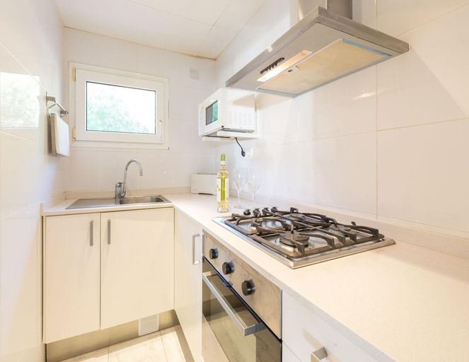 Private kitchen 4, Apartment With Terrace for 4 People, Girona
