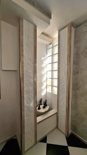Bathroom 5, Castellino Studios, South Aegean