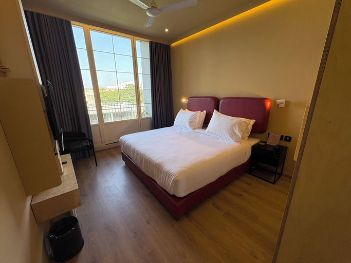 Bedroom 4, Sleepover, Bangalore