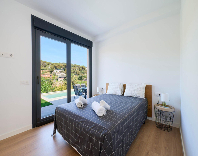 Room 4, Villa in Lloret de Mar With Private Pool, Girona