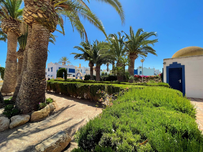 Garden 4, Holiday Home Roquetas de Mar Near Beach, Almería