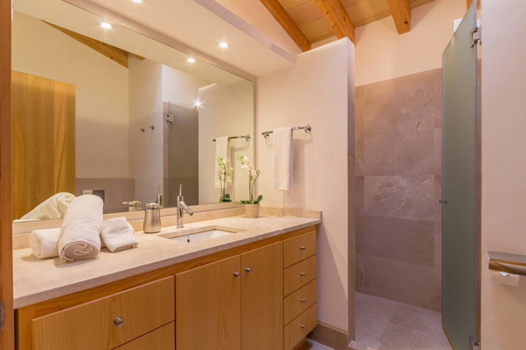 Bathroom 4, Son Puca I Villa With Saltwater Pool, Baleares