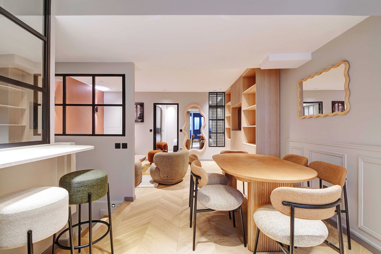 Dining 3, Refined Parisian flat with Designer Finishes – Rue Montorgueil Elegance, Paris
