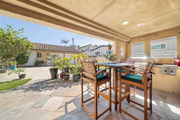 Room 2, Hot Tub Ocean Views 3 Bedroom Private Home, San Diego