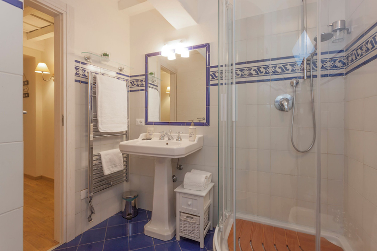 Bathroom 4, Tornabuoni - Flo Apartments Centro Storico, Florence