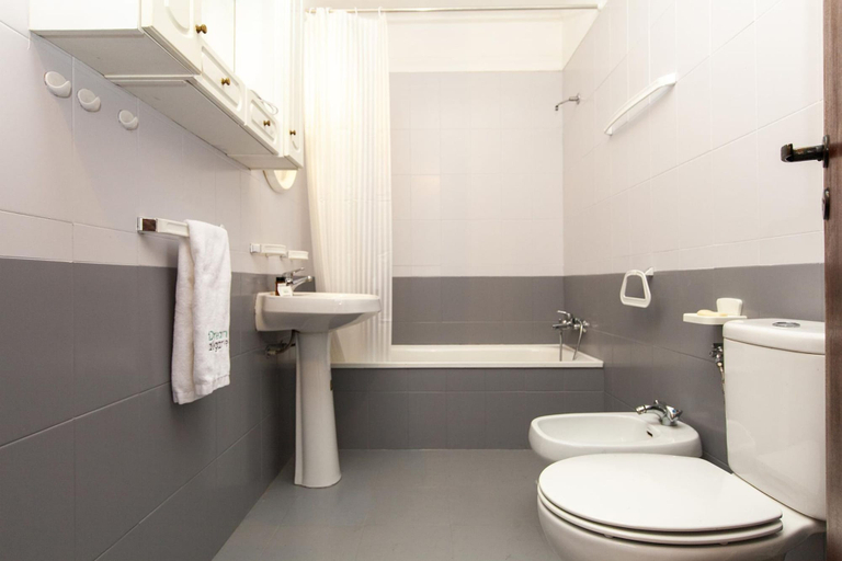 Room 3, A72 - Praia da Luz Coast Flat, Lagos