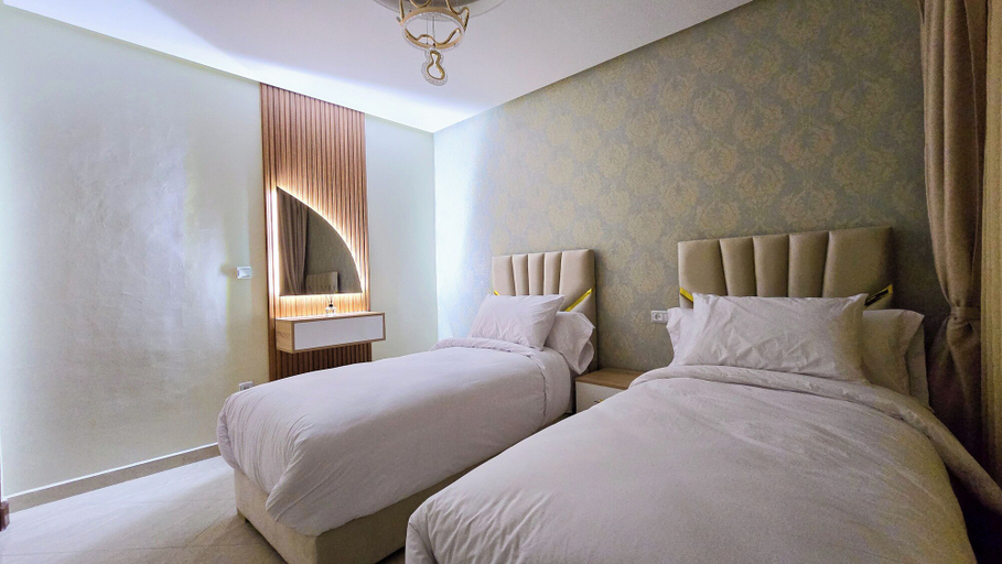 Room 3, Heart Tangier Marina & Mall 1 min away, Tanger-Assilah