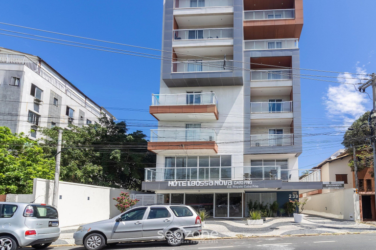 Exterior, Stay With Pool and Sauna Just Steps From the Beach in Cabo Frio - HSC, Cabo Frio