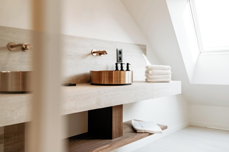 Bathroom 4, Alfred Hotel & Gastro Bar, Luxembourg