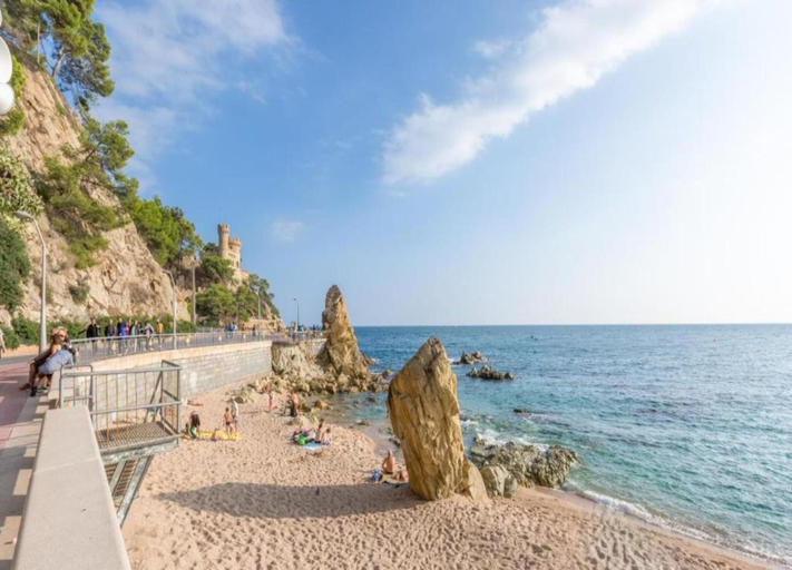 View from property 2, Stunning Villa in Lloret de Mar, Girona