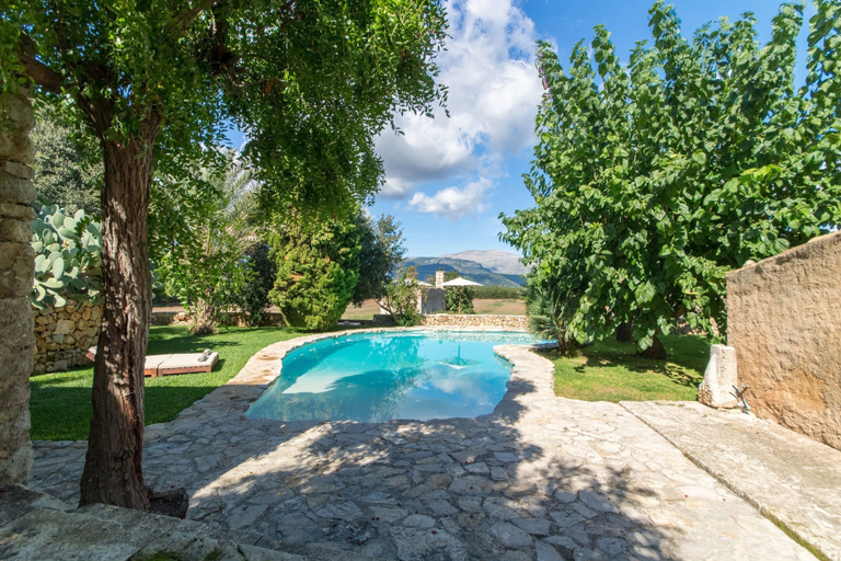 Pool 5, Es Rafal With Mountain Views, Baleares