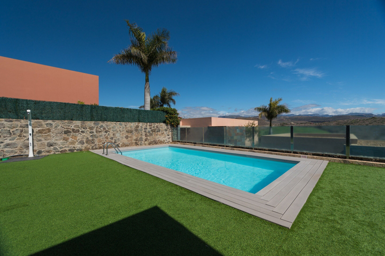 Pool 4, Tranquil Chalet in Salobre, Gran Canaria, Las Palmas