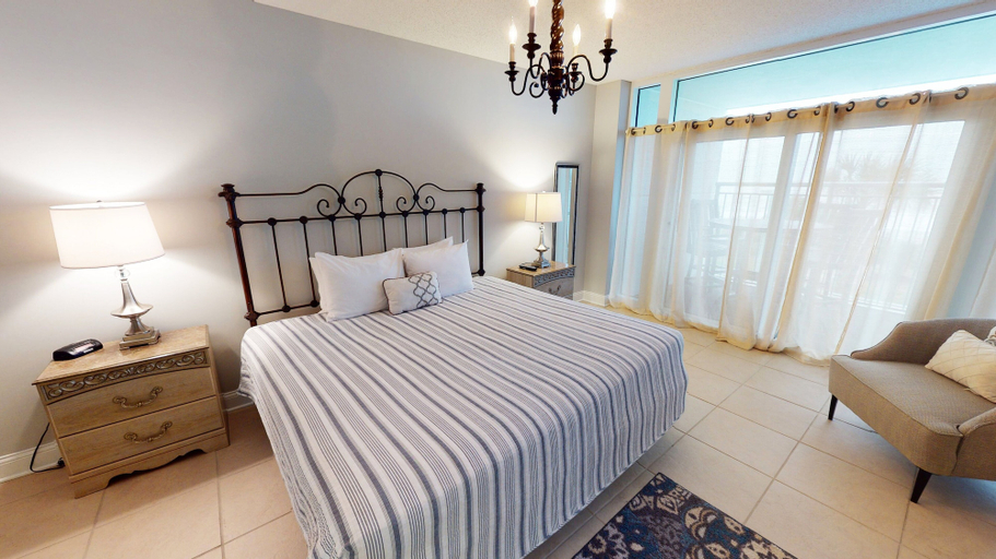 Interior 2, Ocean Blue 203, Georgetown