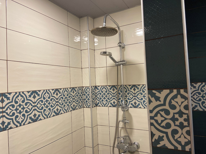 Bathroom 4, Duplex Patio House in Old Tbilisi, Tbilisi