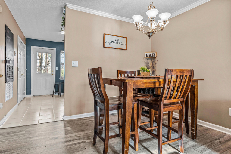 Interior 3, Woodstone Retreat Condo, Clarke