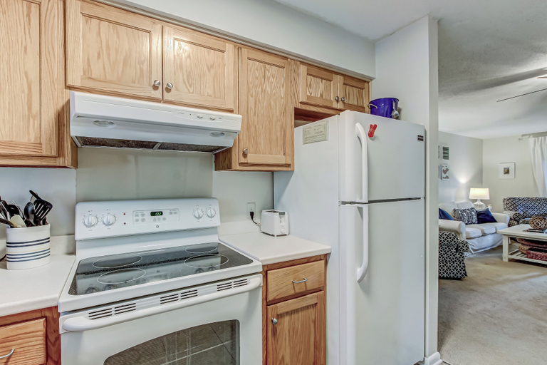 Interior 5, 10D Amelia Landings, Nassau