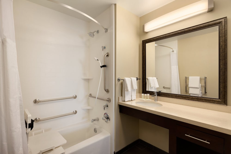 Bathroom 4, Staybridge Suites Midland By IHG, Midland