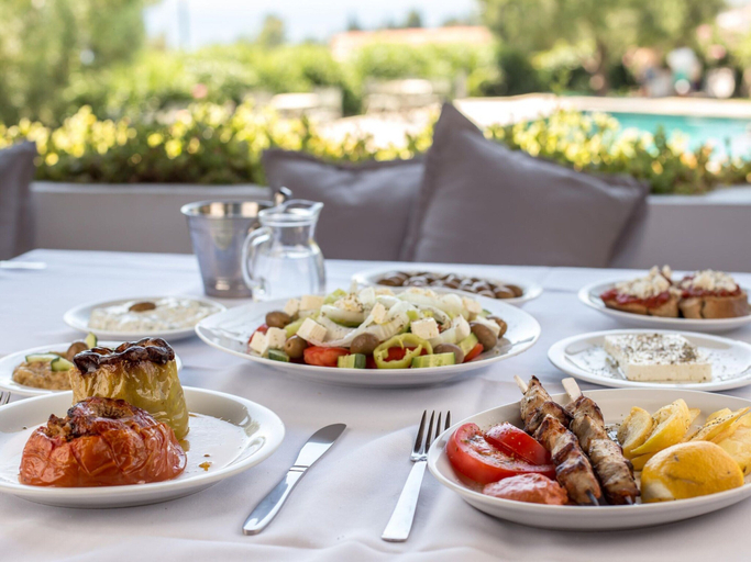 Dining 2, Gerakini Poolside Holiday Apartment, Central Macedonia