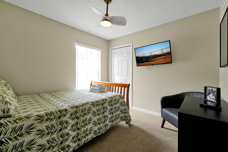 Interior 5, Pet-friendly Home w Pool Near Disney & Champions Gate, Polk