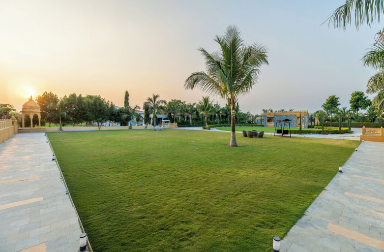 Garden 5, Raj Leela Heritage Resort by Estherea, Pali