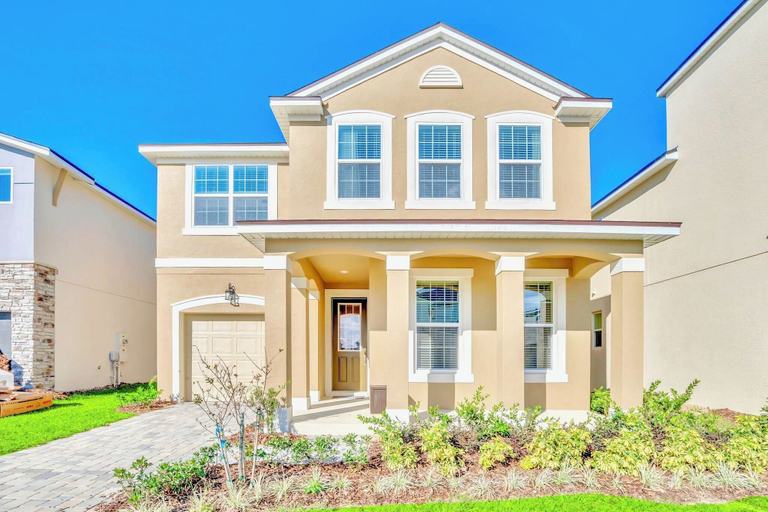 Interior 2, Spectacular 7BR Home w Pool & Arcade Near Disney, Osceola