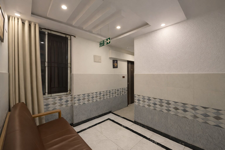Lobby sitting area 5, RHG Rooms, Bangalore