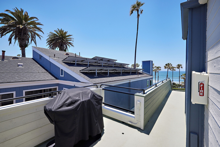 Interior 5, 152-6 S Pacific Fantastic Ocean View, San Diego
