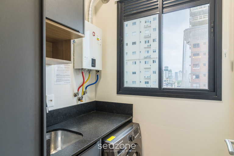 Interior 5, Apt w/ Barbecue Grill 900 m From the Beach Epd0702, Porto Belo
