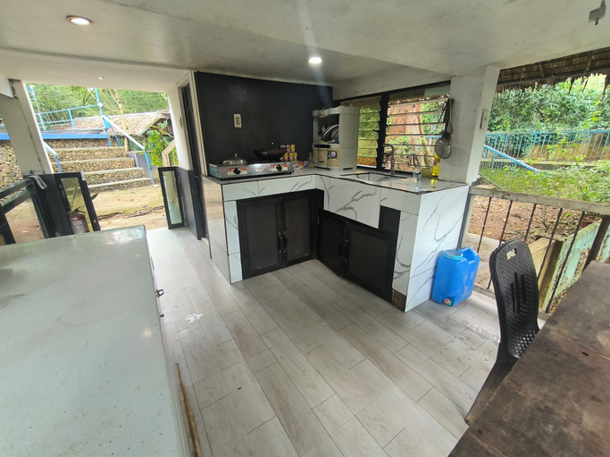 Others 4, El Bosque Resort, Coron