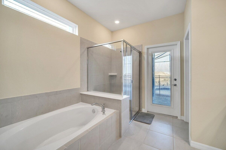 Interior 3, 2130lc · Brand New 9Bd Mansion Pool/ Spa At Windsor Island, Polk