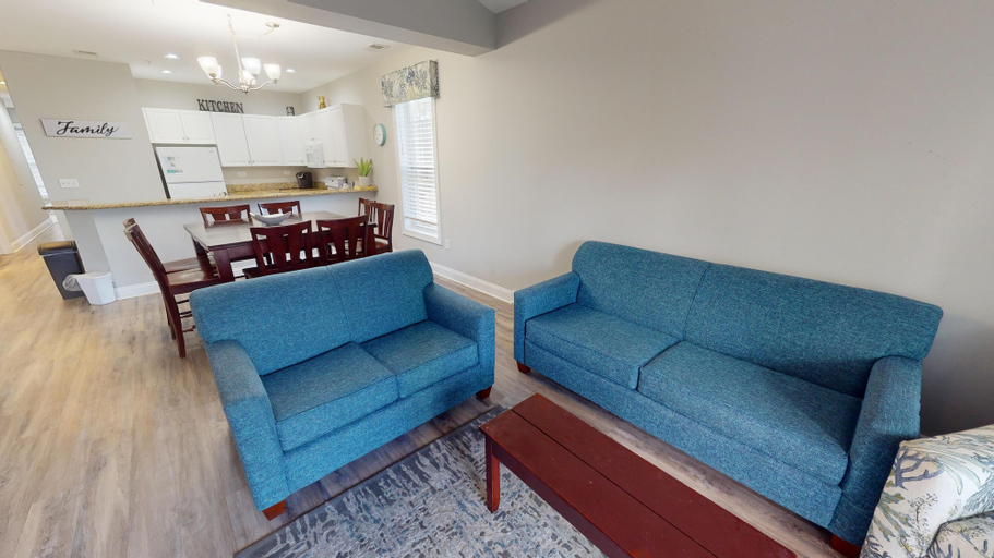 Interior 3, World Tour 1009-301, Horry